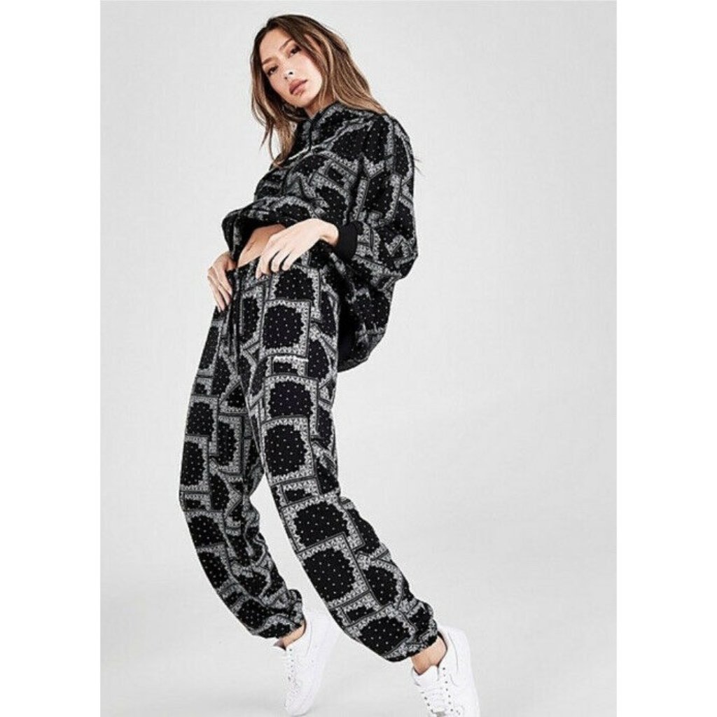 Supply & Demand Nwt Women’s Jogger Black White Paisley Suw15461 Size Sma